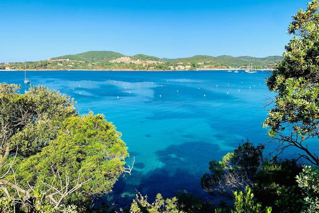 شقة Antheor - Vue Exceptionnelle - Refait A Neuf 4 Couchages Saint-Raphaël المظهر الخارجي الصورة